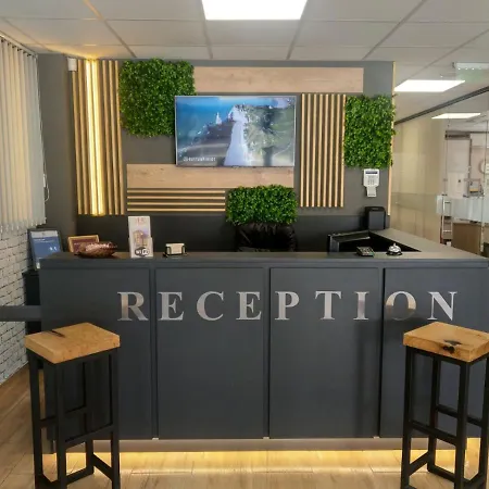 Rosen Apartahotel 3*
